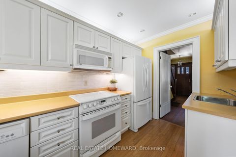 Photo 10 at 89 Scarboro Beach Boulevard, The Beaches, Toronto