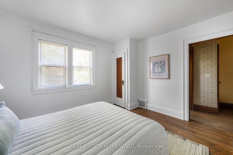 Photo 13 at 89 Scarboro Beach Boulevard, The Beaches, Toronto