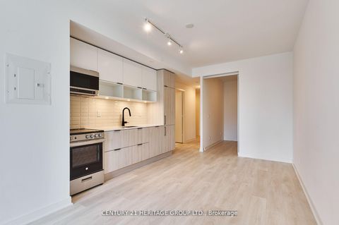 Photo 9 at S560 - 180 Mill Street, Waterfront Communities C8, Toronto