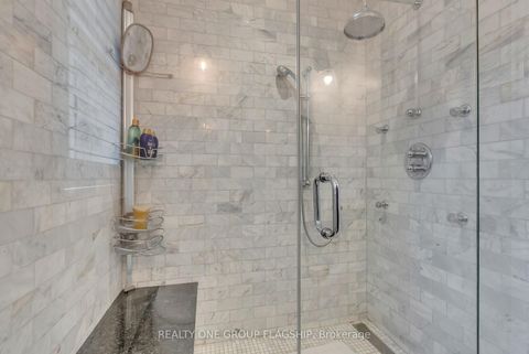 Photo 23 at 19 Yorkview Drive, Queensway, Toronto