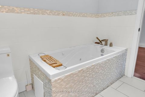 Photo 38 at 19 Yorkview Drive, Queensway, Toronto