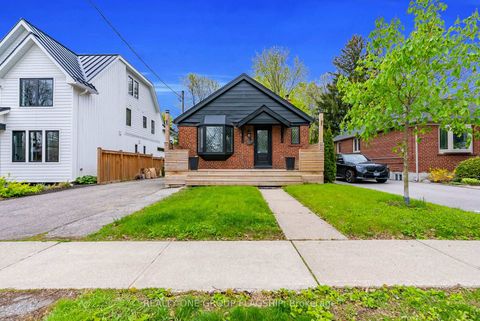Photo 47 at 19 Yorkview Drive, Queensway, Toronto