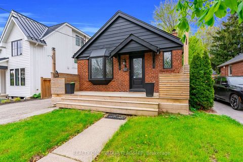 Photo 48 at 19 Yorkview Drive, Queensway, Toronto