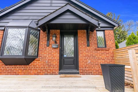 Photo 49 at 19 Yorkview Drive, Queensway, Toronto