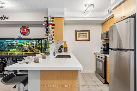 Photo 4 at 308 - 35 Saranac Boulevard, Lawrence, Toronto