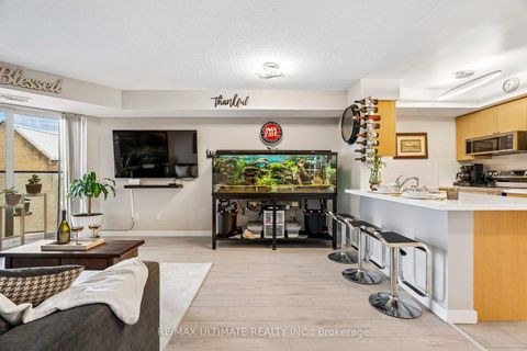 Photo 6 at 308 - 35 Saranac Boulevard, Lawrence, Toronto