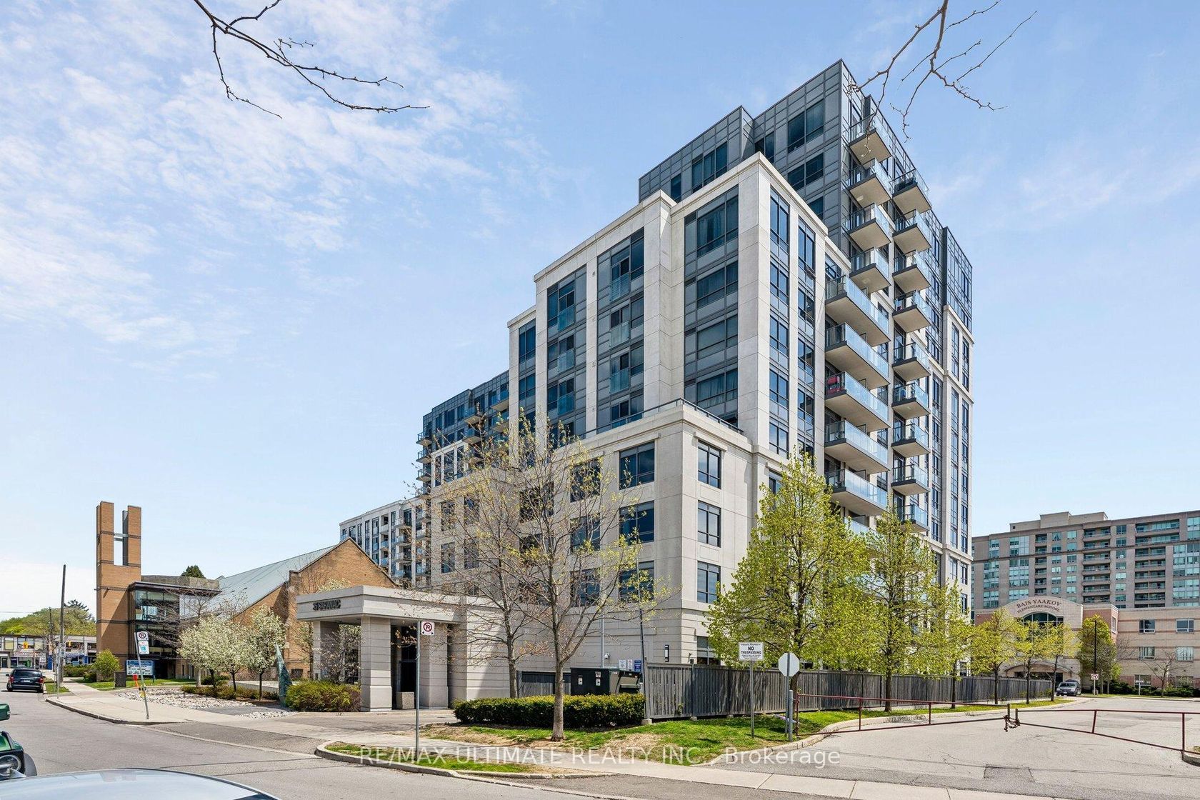 308 - 35 Saranac Boulevard, Lawrence, Toronto 