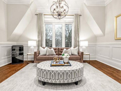 Photo 35 at 5 Lloydminster Crescent, Newtonbrook East, Toronto