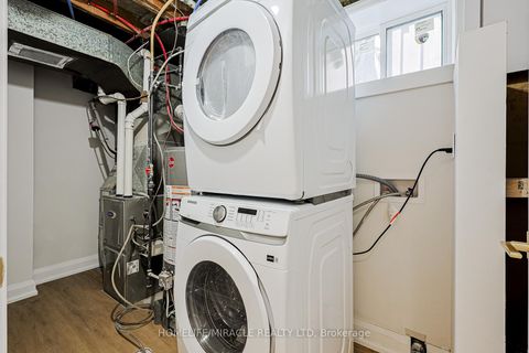 Photo 33 at 158 Cass Avenue, Sullivan, Toronto