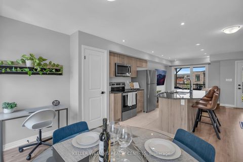 Photo 9 at 43 Fairlane Avenue, Painswick South, Barrie