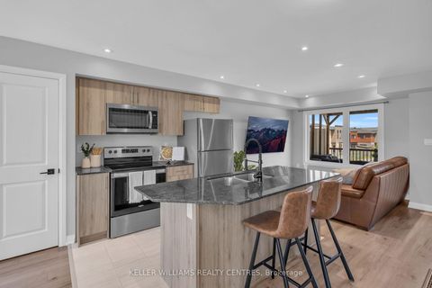 Photo 10 at 43 Fairlane Avenue, Painswick South, Barrie