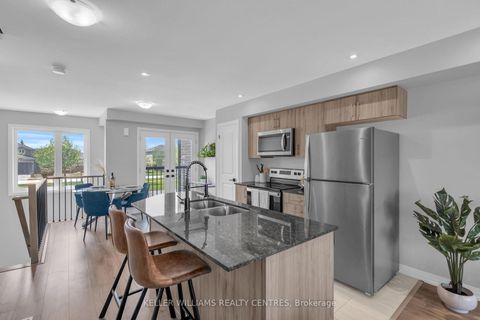 Photo 14 at 43 Fairlane Avenue, Painswick South, Barrie