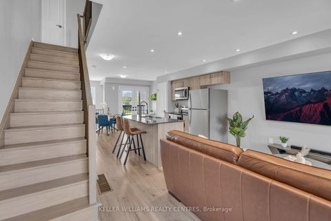 Photo 17 at 43 Fairlane Avenue, Painswick South, Barrie