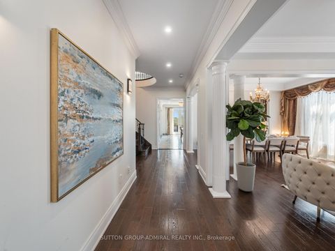 Photo 4 at 33 Keatley Drive, Patterson, Vaughan
