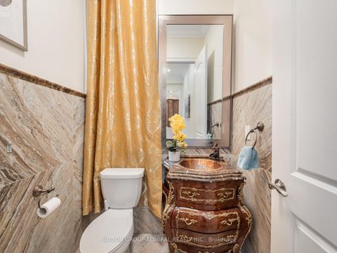 Photo 17 at 33 Keatley Drive, Patterson, Vaughan