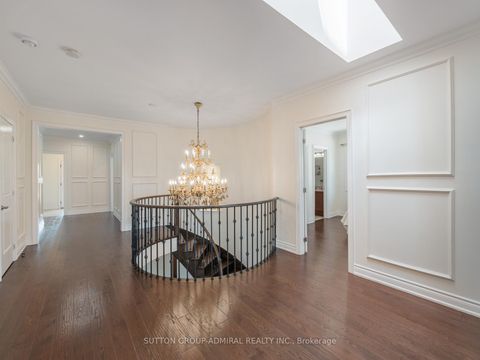 Photo 19 at 33 Keatley Drive, Patterson, Vaughan