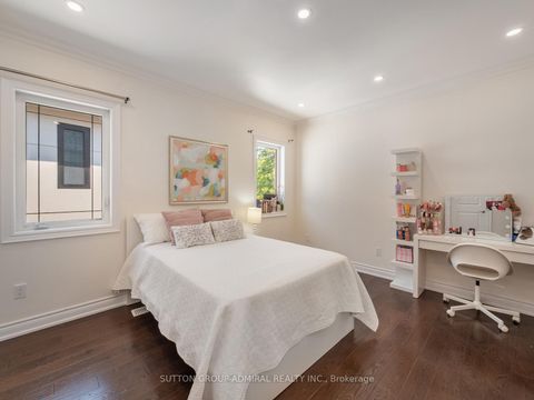 Photo 27 at 33 Keatley Drive, Patterson, Vaughan