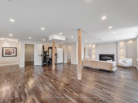 Photo 38 at 33 Keatley Drive, Patterson, Vaughan