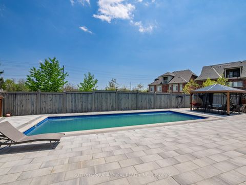 Photo 41 at 33 Keatley Drive, Patterson, Vaughan