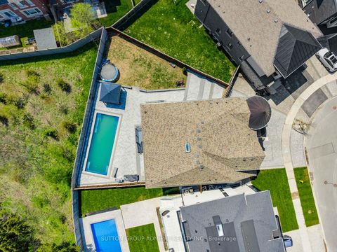 Photo 45 at 33 Keatley Drive, Patterson, Vaughan