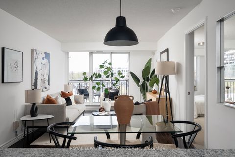 Photo 3 at 621 - 1000 King Street W, Niagara, Toronto