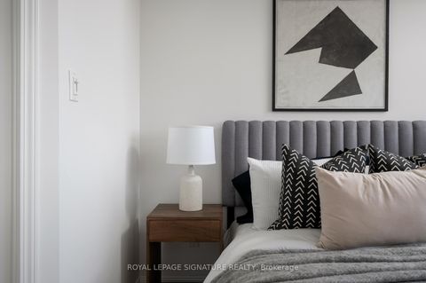 Photo 25 at 621 - 1000 King Street W, Niagara, Toronto