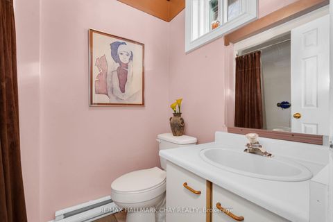 Photo 13 at 3 - 355 Blake Street, North Shore, Barrie