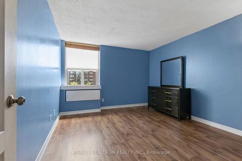 Photo 18 at 306 - 10 Fashion Roseway, Willowdale East, Toronto