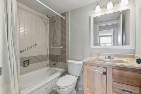Photo 20 at 306 - 10 Fashion Roseway, Willowdale East, Toronto