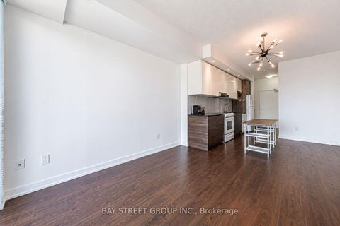 Photo 18 at 2906 - 121 McMahon Drive, Bayview Village, Toronto