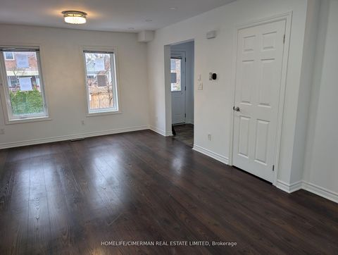 Photo 2 at 361 Birchmount Road, Cliffside, Toronto
