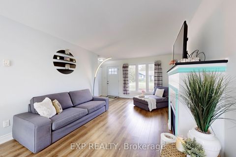 Photo 3 at 367 Adeline Drive, Keswick South, Georgina