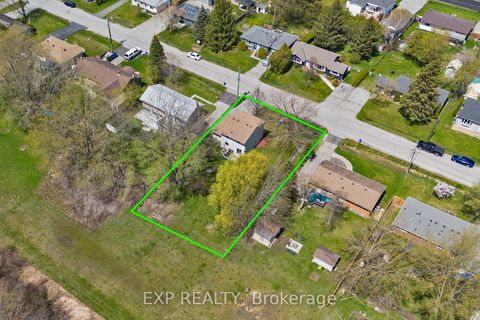 Photo 32 at 367 Adeline Drive, Keswick South, Georgina