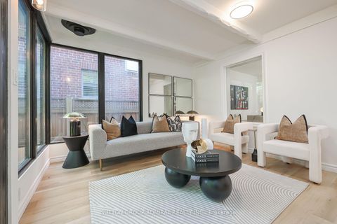 Photo 13 at 81 Yorkview Drive, Willowdale West, Toronto