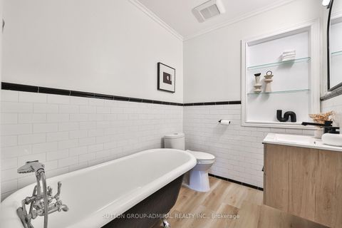 Photo 18 at 81 Yorkview Drive, Willowdale West, Toronto