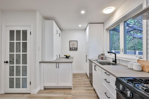 Photo 24 at 81 Yorkview Drive, Willowdale West, Toronto