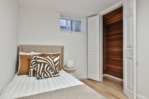Photo 41 at 81 Yorkview Drive, Willowdale West, Toronto