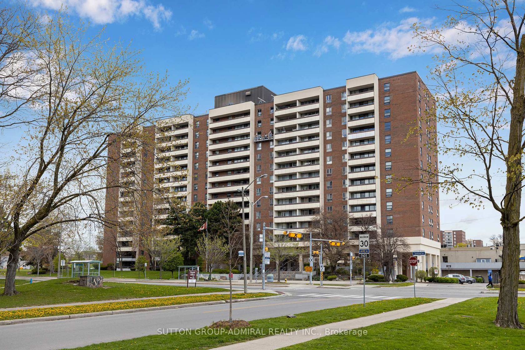 1309 - 455 Sentinel Road, York University Heights, Toronto photo 8