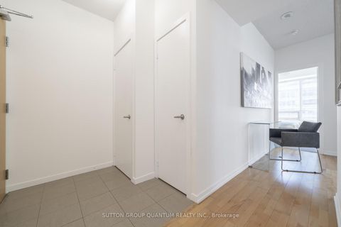 Photo 2 at 2605 - 65 Bremner Boulevard, Waterfront Communities C1, Toronto