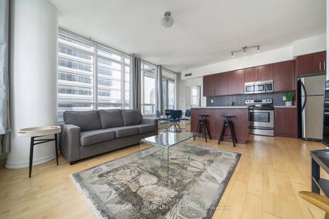 Photo 10 at 2605 - 65 Bremner Boulevard, Waterfront Communities C1, Toronto