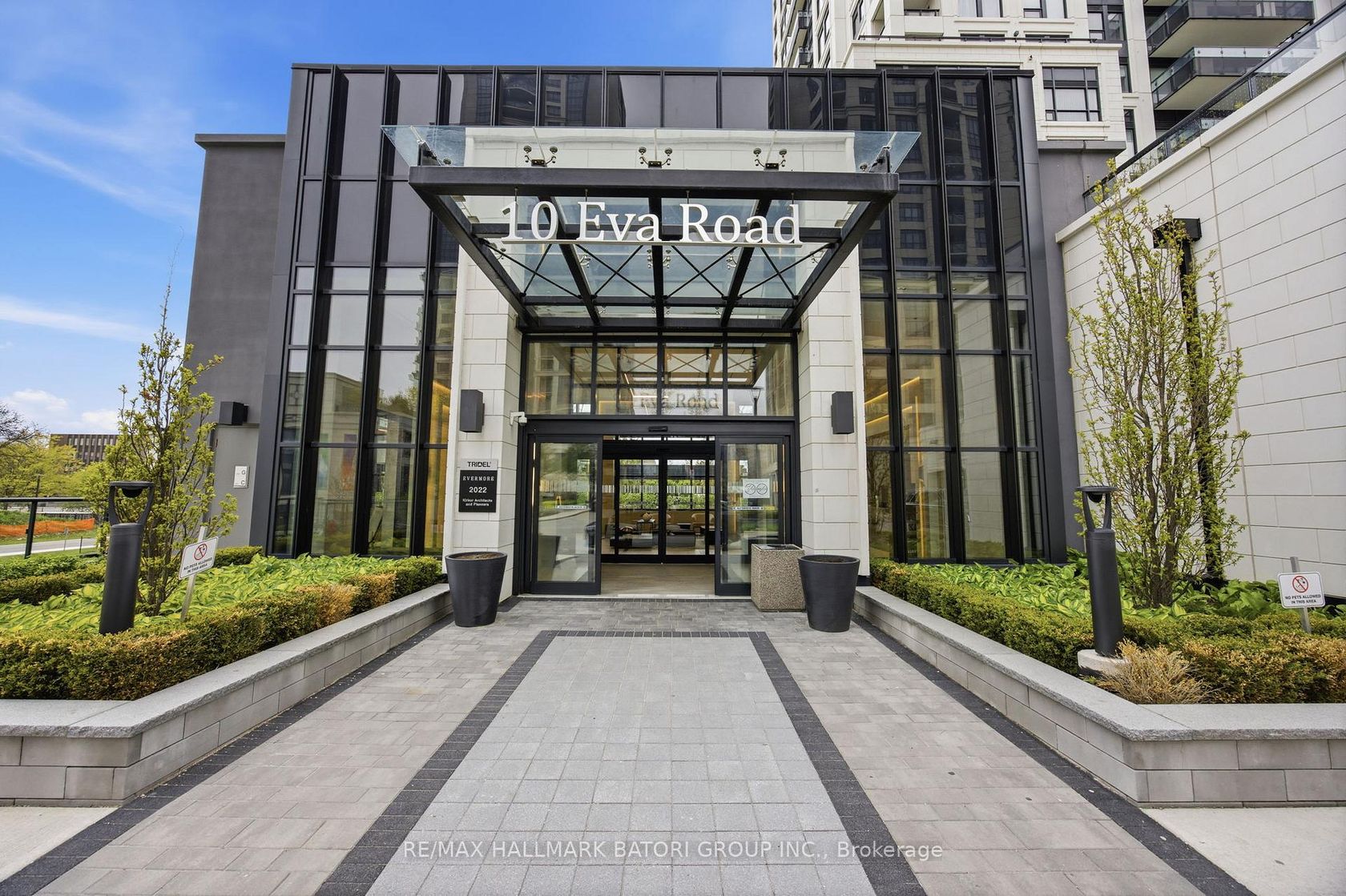 1505 - 10 Eva Road, Etobicoke West Mall, Toronto photo 2