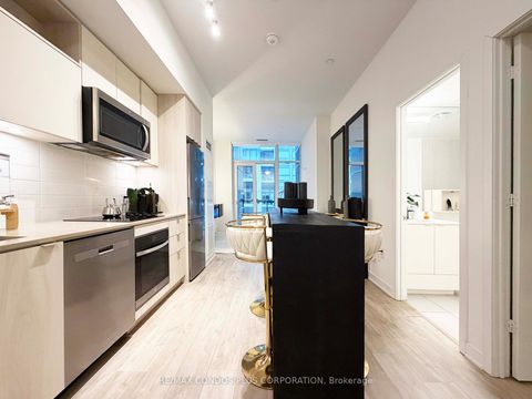 Photo 5 at 1113 - 60 Princess Street, Waterfront Communities C8, Toronto