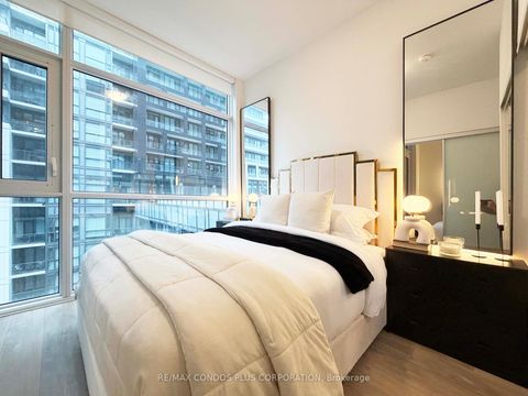 Photo 6 at 1113 - 60 Princess Street, Waterfront Communities C8, Toronto