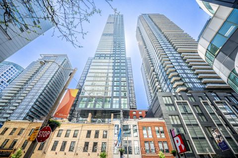 Photo 2 at 2705 - 327 King Street W, Waterfront Communities C1, Toronto