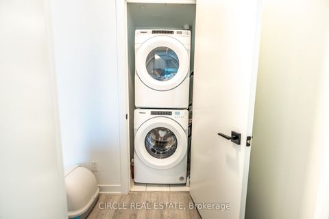 Photo 14 at 2705 - 327 King Street W, Waterfront Communities C1, Toronto