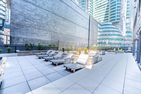 Photo 39 at 2705 - 327 King Street W, Waterfront Communities C1, Toronto