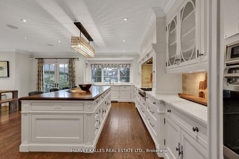 Photo 18 at 12 Killarney Road, Forest Hill South, Toronto