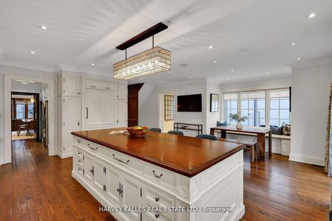 Photo 19 at 12 Killarney Road, Forest Hill South, Toronto