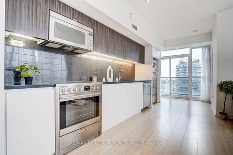 Photo 6 at 2606 - 85 Queens Wharf Road, Waterfront Communities C1, Toronto