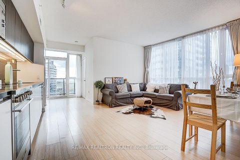 Photo 7 at 2606 - 85 Queens Wharf Road, Waterfront Communities C1, Toronto